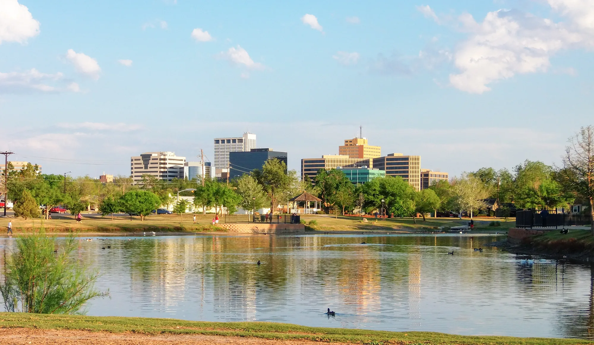 Appliance Warehouse team members serving Midland, Texas